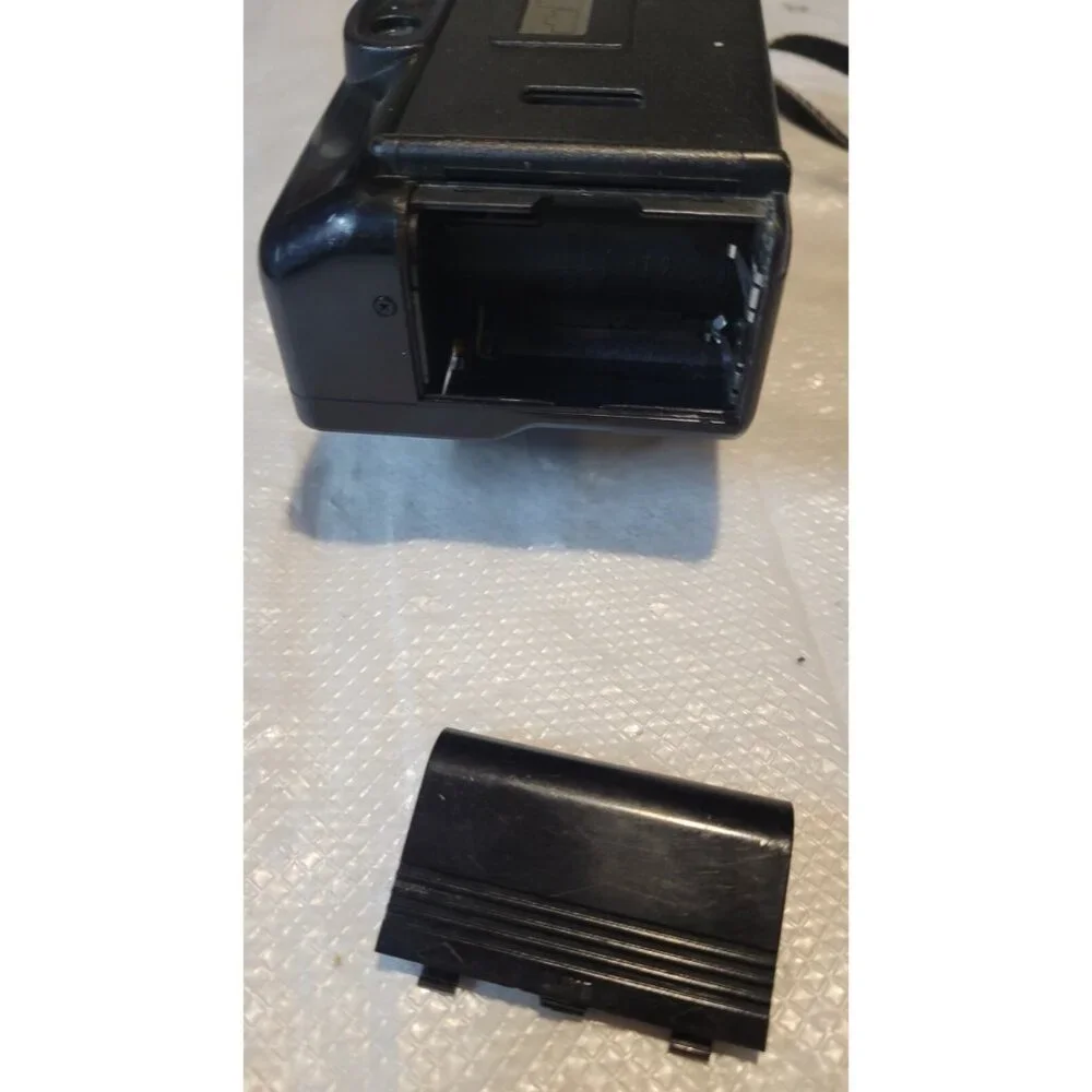 Canon Mega Zoom 76 Sure Shot 35MM Film Camera - Untested for Part or Repair